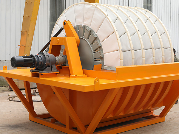 রোটিং ভ্যাকুয়াম ডিস্ক ফিল্টার